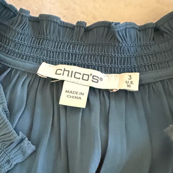 Chico's Blue Embellished Sleeve Blouse Size 3 (XL) - Picture 7 of 8